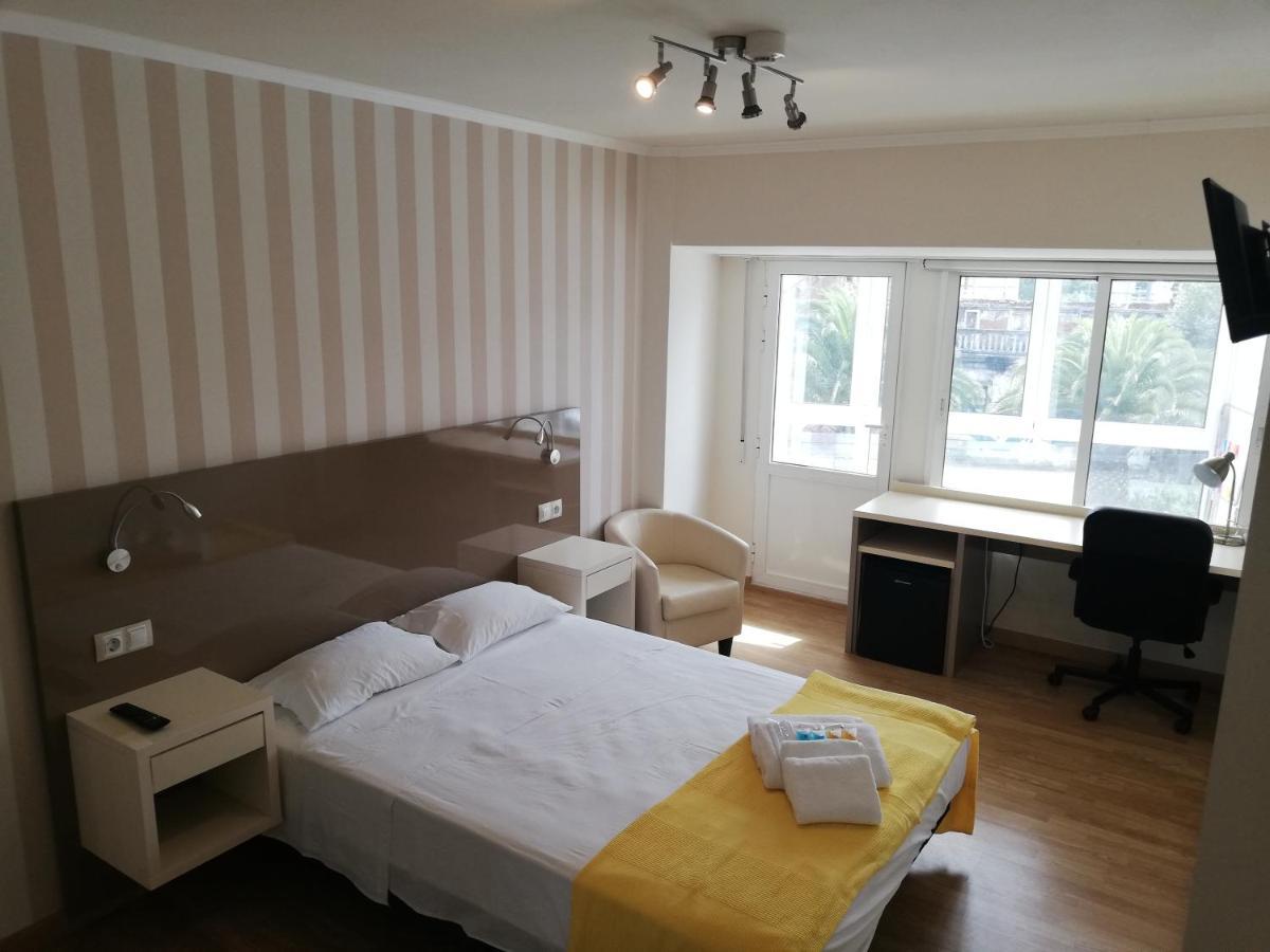 Residencia Compostela Panzió Santiago de Compostela Kültér fotó