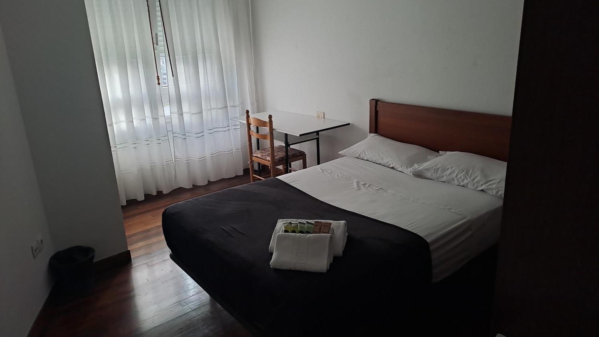 Residencia Compostela Panzió Santiago de Compostela Szoba fotó