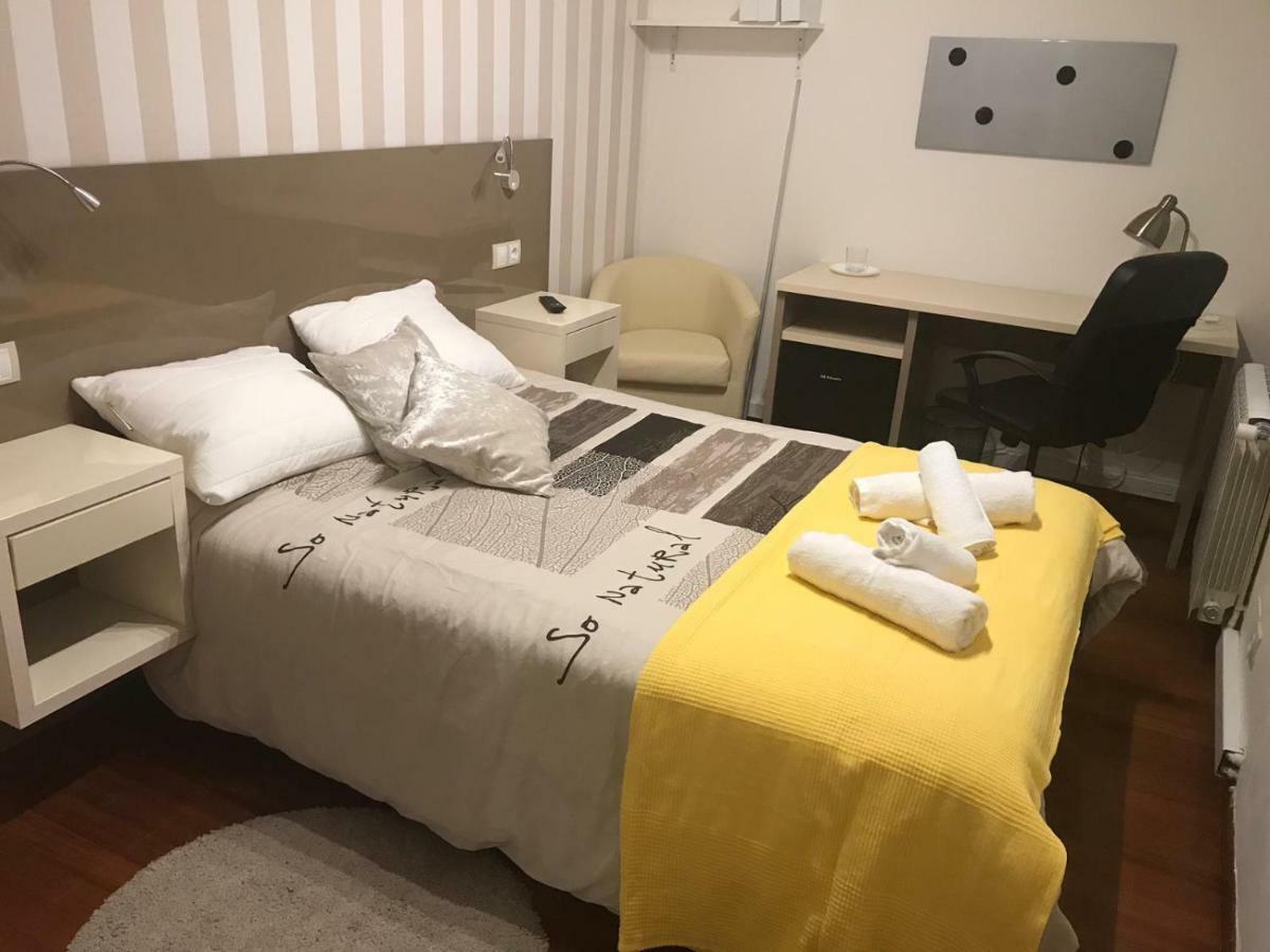 Residencia Compostela Panzió Santiago de Compostela Kültér fotó
